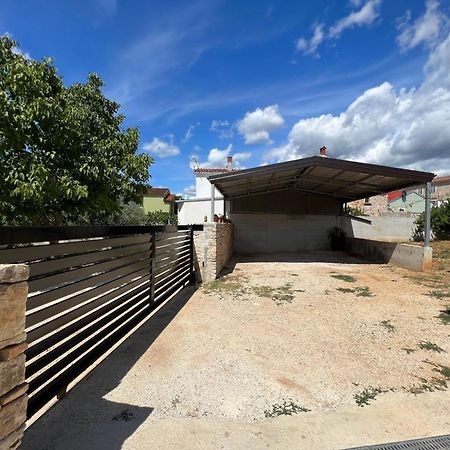 Apartment Sea Galižana Εξωτερικό φωτογραφία